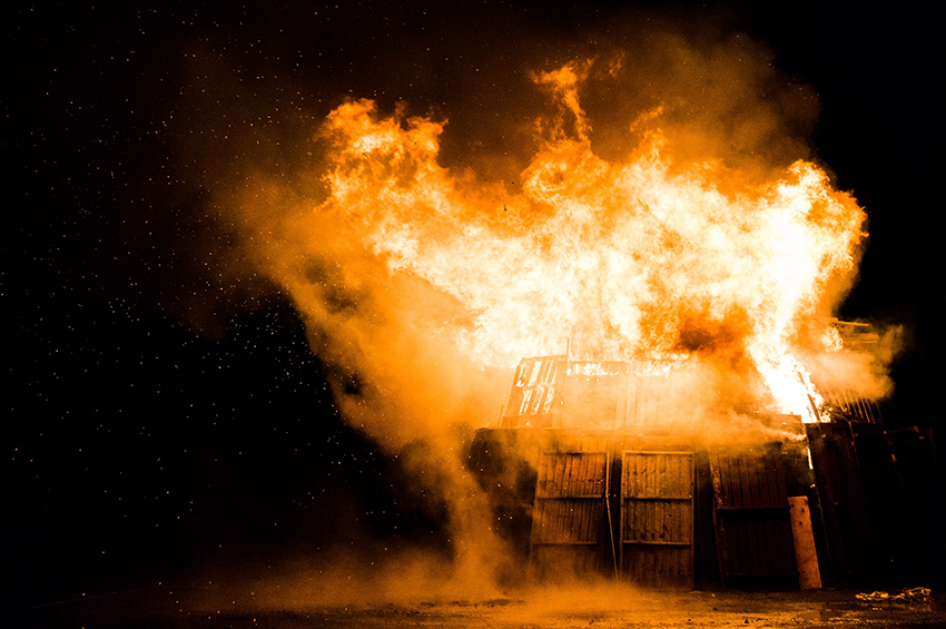 structure-burning-cta